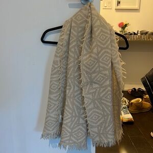 Aritzia Aztech print scarf